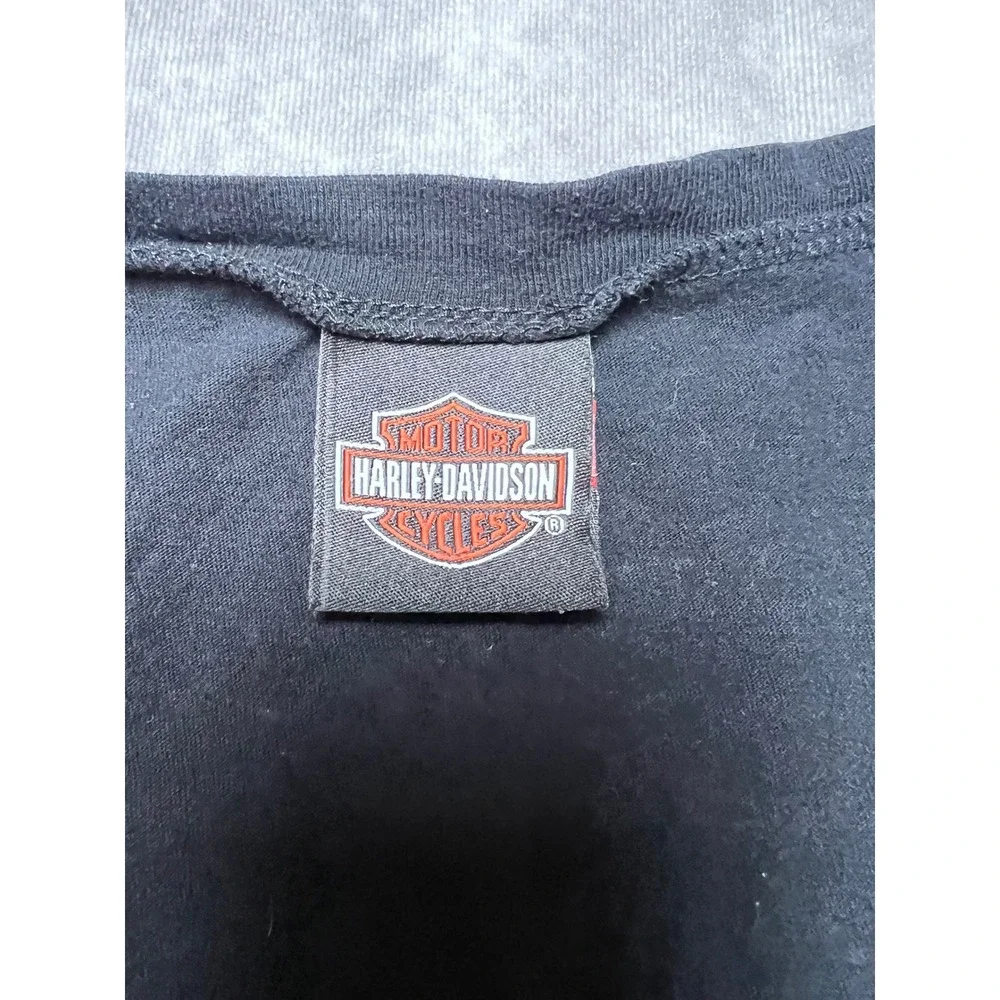 Harley-Davidson T-Shirt Womens Medium Black V-Neck Distressed Denver Graphic